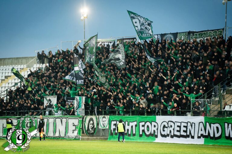 ΘΥΡΑ 9: Ακάθεκτοι συνεχίζουμε