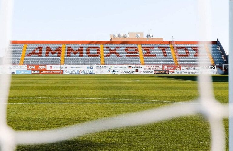 Στον αέρα ακόμη η έδρα της πρεμιέρας